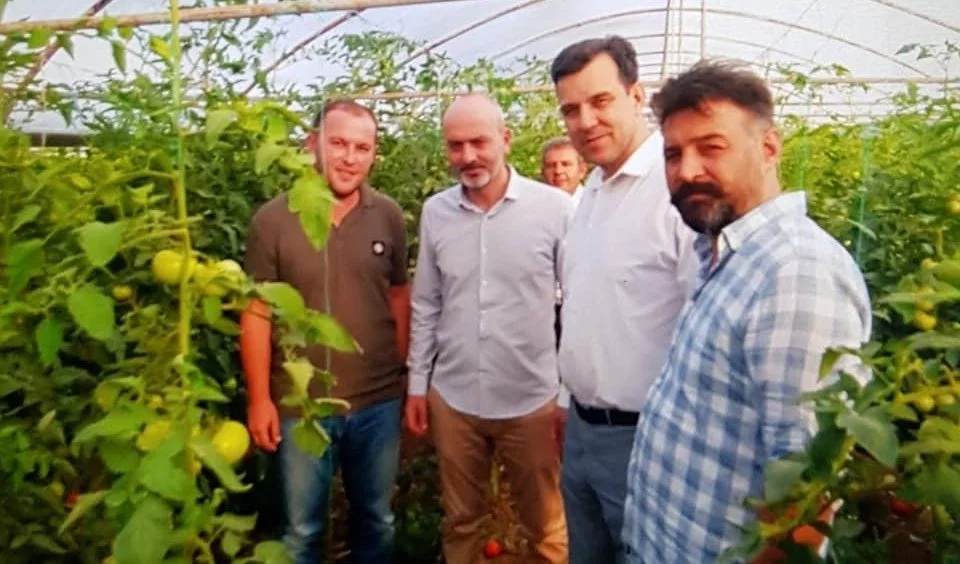 AK Partili vekiller, Yenişehirli çiftçilerle bir araya geldi