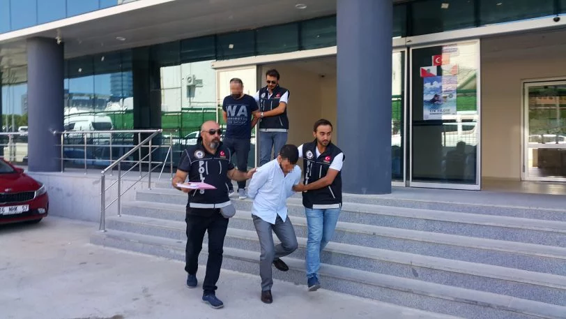 Bursa'da lüks rezidansa narkotik baskını! 1 milyon liralık uyuşturucu yakalandı