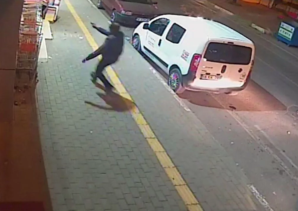 Bursa'da sokak ortasında cinayet işlemişti! Cezası belli oldu