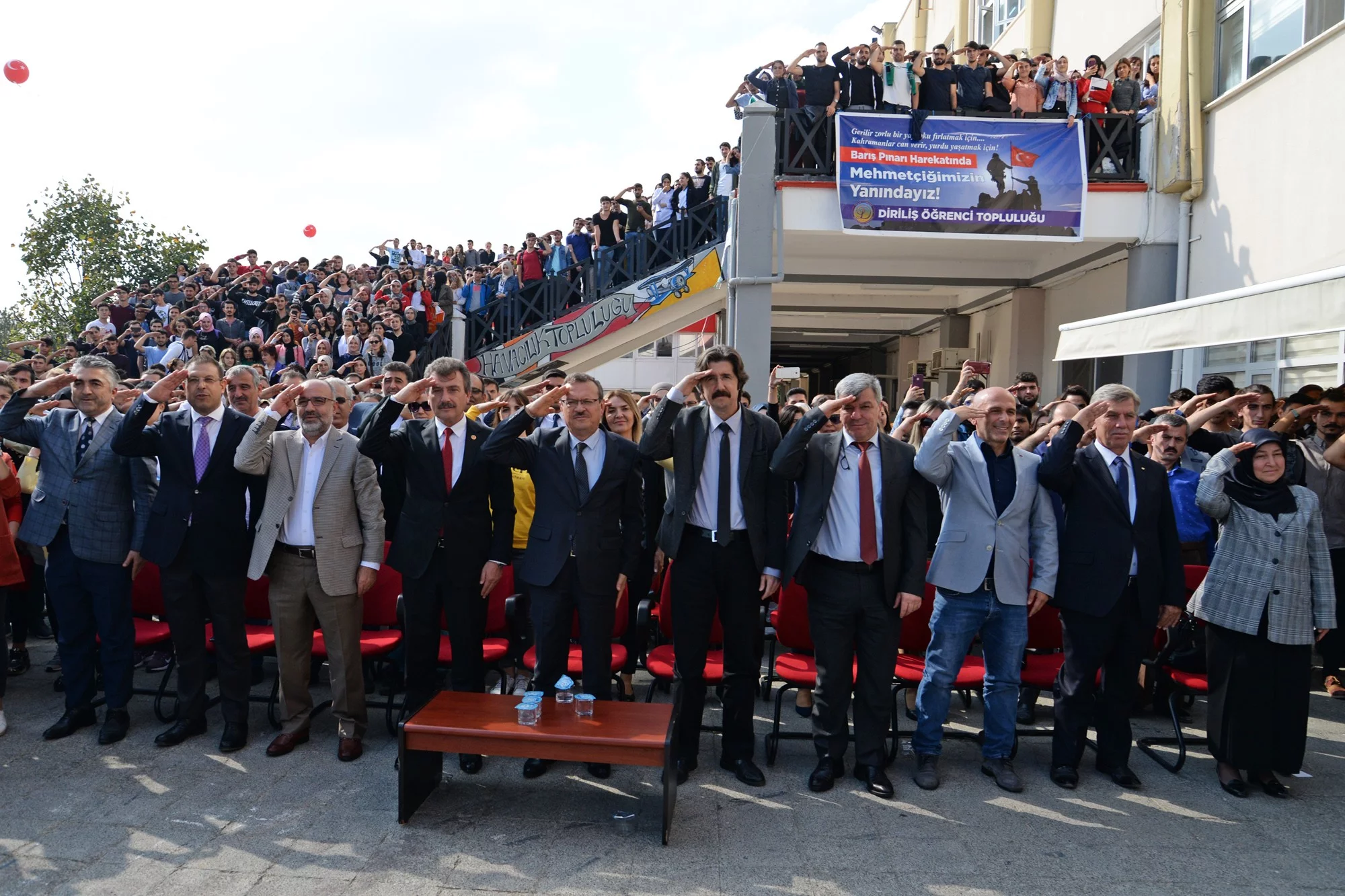 Bursa Uludağ Üniversitesi'nden Mehmetçiğe selam