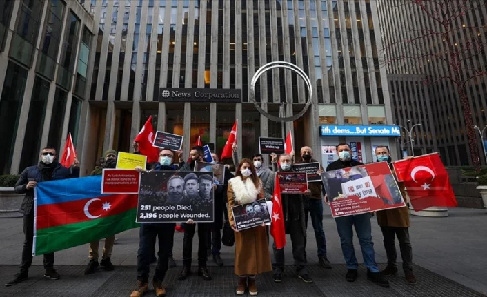 ABD'li Türklerden FETÖ'cü Enes Kanter için Wall Street Journal'a protesto