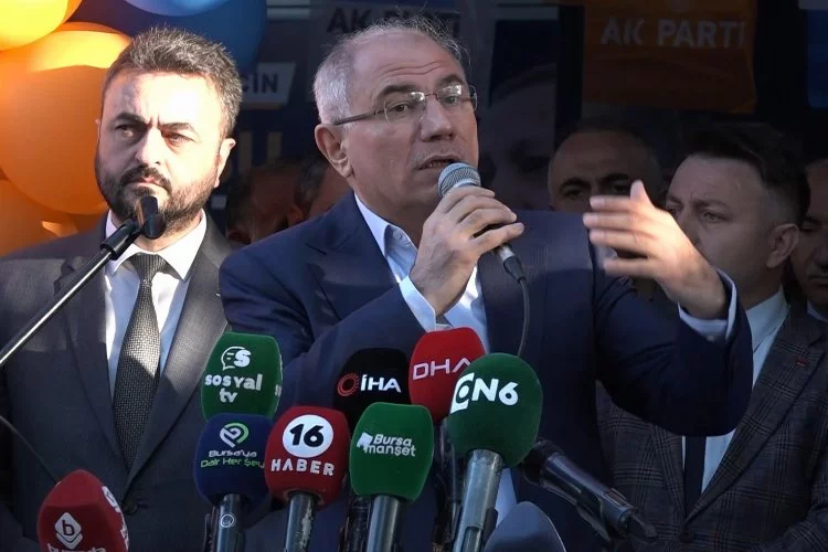 AK Parti Genel Başkan Yardımcısı ve Bursa Milletvekili Efkan Ala: "Cumhur İttifakı çözüm üretir. Karşı taraf ise kargaşa üretir, kaos üretir"