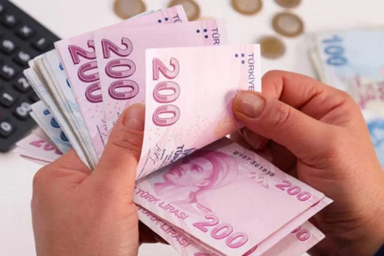 AK Partiden asgari ücret ve memur maaşı açıklaması