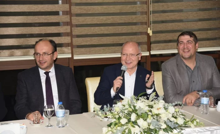 AK Parti Bursa teşkilatları ilkleri gerçekleştirmeye devam ediyor