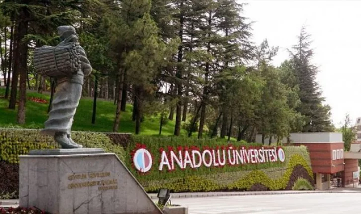 Anadolu Üniversitesi Sınav Hizmetleri Uzmanı alacak