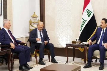 Bakan Bolat, Irak Başbakanı es-Sudani ile görüştü