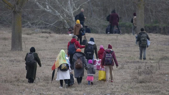 Bakan Soylu Türkiye'den ayrılan göçmen sayısını açıkladı