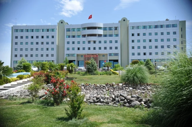 Balıkesir Üniversitesi kampüslerindeki işletmeler kiraya verilecek