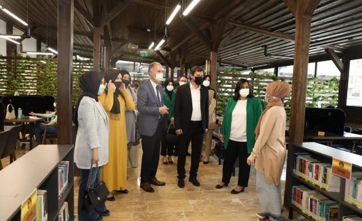 Başkan Taban'dan öğrencilere sürpriz ziyaret