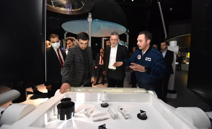 Baykar Teknoloji Lideri Selçuk Bayraktar Bursa’da GUHEM’i ziyaret etti:  GUHEM dünyanın en iyi 5 merkezinden biri!
