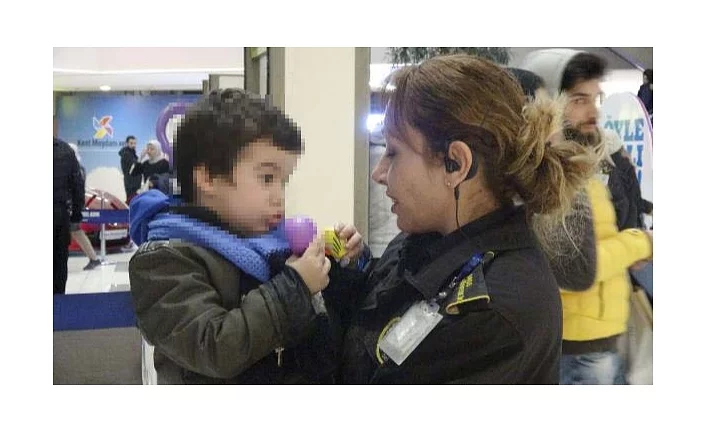 Bursa'da çocuğunu AVM'ye bırakıp kaçan anneye hapis cezası