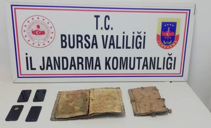 Bursa'da 1000 yıllık incili satmaya çalıştılar
