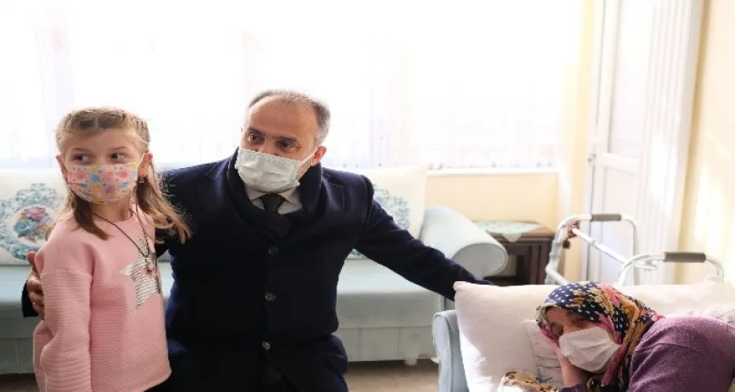 Bursa'da 1 yılda 8 bin hastaya evde bakım hizmeti