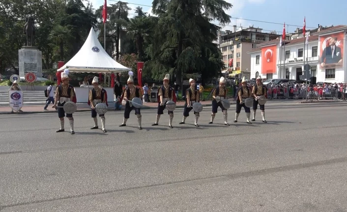 Bursa'da 30 Ağustos Zafer Bayramı coşkuyla kutlandı