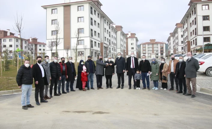 Bursa'da  4. etap TOKİ konutlarının teslimi başladı