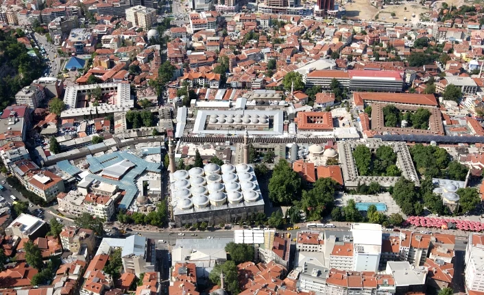 Bursa'da 7 asırlık Hanlar Bölgesi'nin silüetine "tarihi" proje