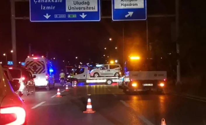Bursa'da ani fren zincirleme kazaya neden oldu!