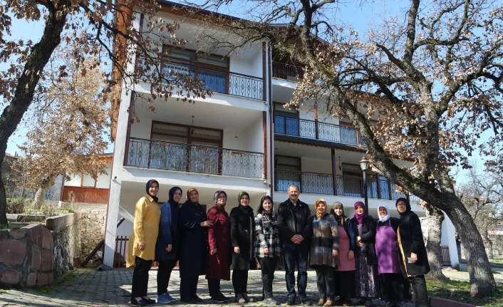 Bursa'da belediye başkanı lojmanını kadınlara tahsis etti