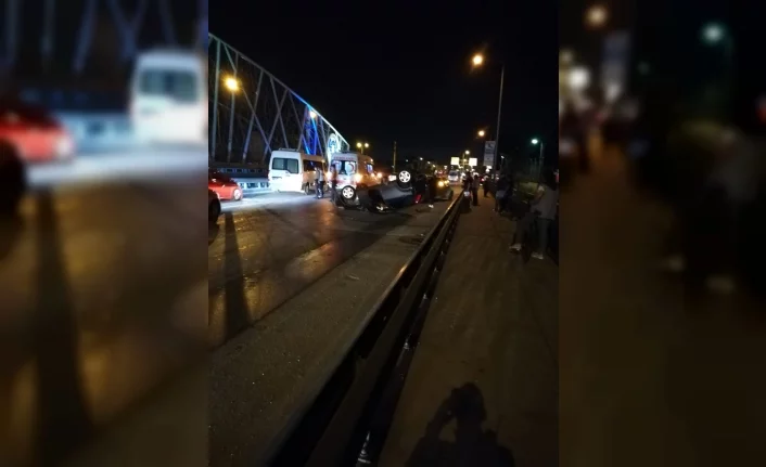 Bursa'da bir araç kontrolden çıkarak takla attı: 2 yaralı