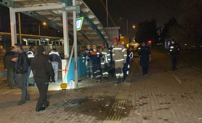 Bursa'da bir araç yaya alt geçidine uçtu: 1 ölü, 2 yaralı