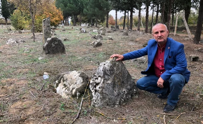 Bursa'da bu köyün her yerinden tarihi mezar fışkırıyor