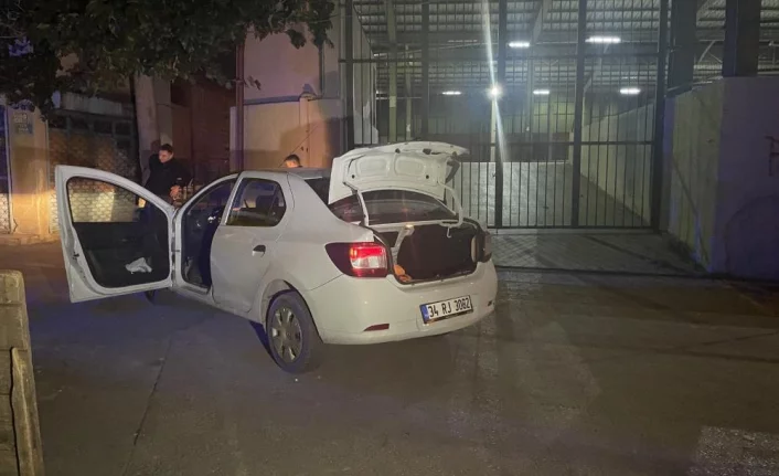 Bursa'da çalıntı araçla polisten kaçtı