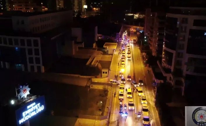 Bursa'da dev 'Change' operasyonu: 190 çalıntı araç ele geçirildi