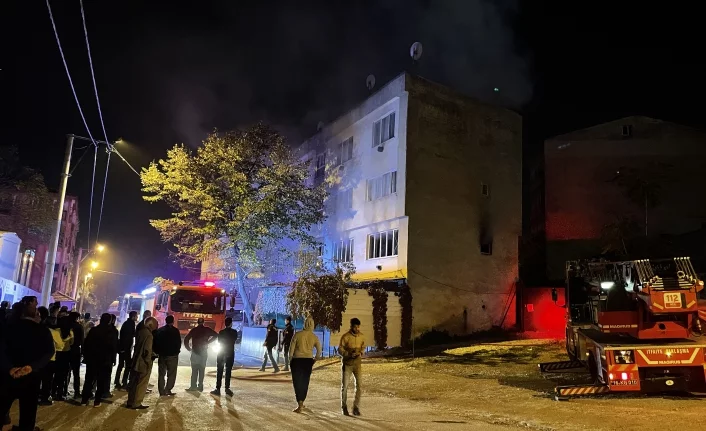 Bursa'da eşiyle kavga eden kişi evini yaktı