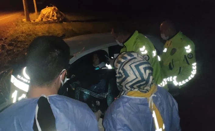 Bursa'da feci kaza! Alkollü kadın sürücü otomobili ile takla attı