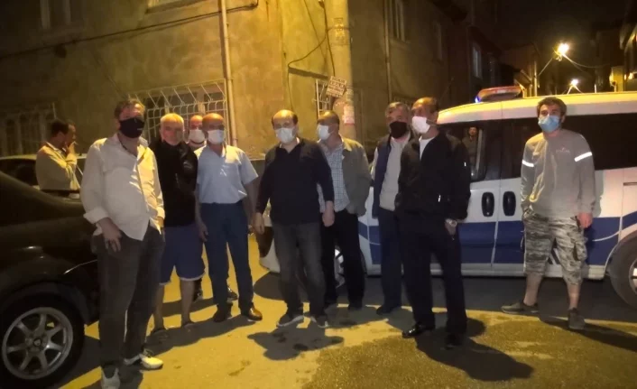 Bursa'da gençler mahalleliyi canından bezdirdi
