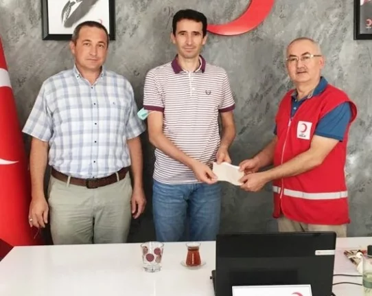 Bursa'da İHL öğretmenlerinden yangın bölgesine yardım