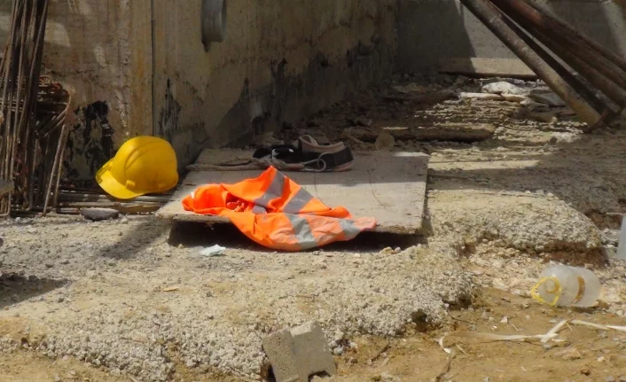Bursa'da inşaat işçisi beton zemine çakıldı!