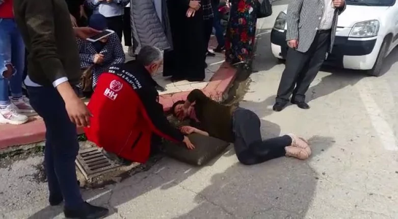Bursa'da kadına otomobil çarptı