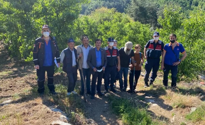Bursa'da kanyonda kaybolan 2'si çocuk 3 kişi 20 saat sonra bulundu