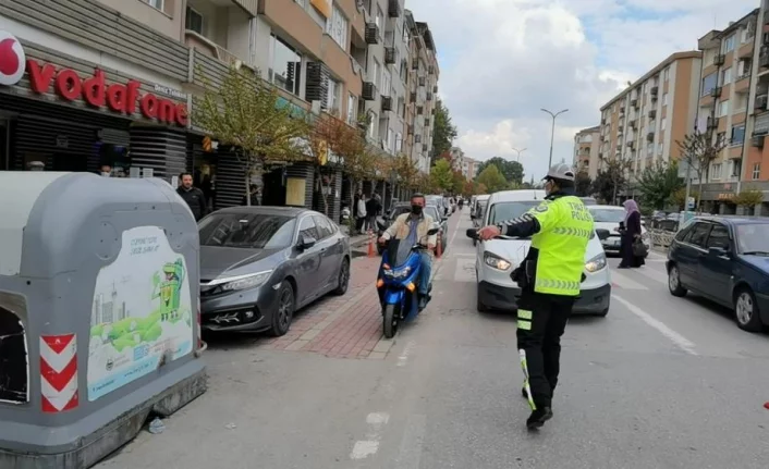 Bursa'da kasksız sürücülere ceza yağdı