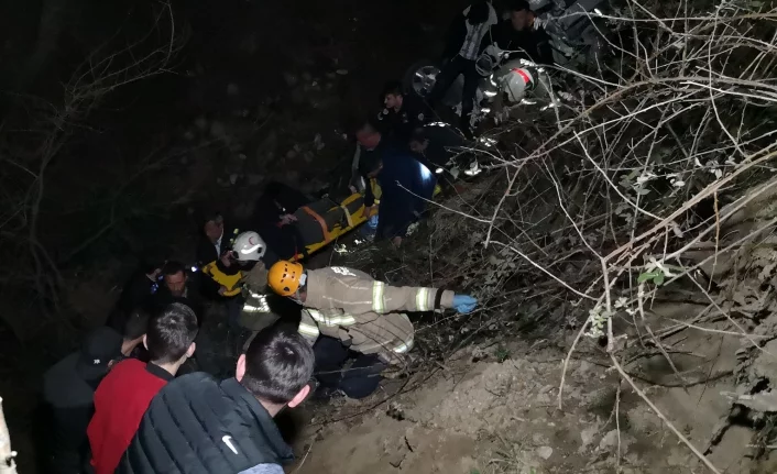 Bursa'da kaza yapan alkollü sürücü sağlık görevlisini darp etti: 7 yaralı
