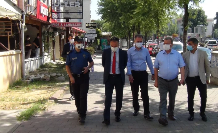 Bursa'da maske takmayan 4 polise ceza!