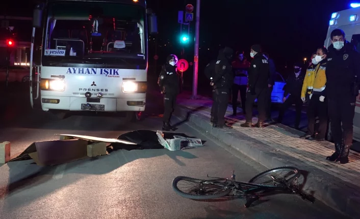 Bursa'da otobüsün çarptığı bisikletli öldü