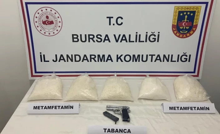 Bursa'da piyasa değeri 1.5 milyon TL olan uyuşturucu ele geçirildi!