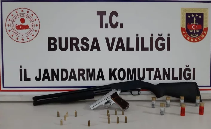 Bursa'da silah tacirlerine büyük operasyon