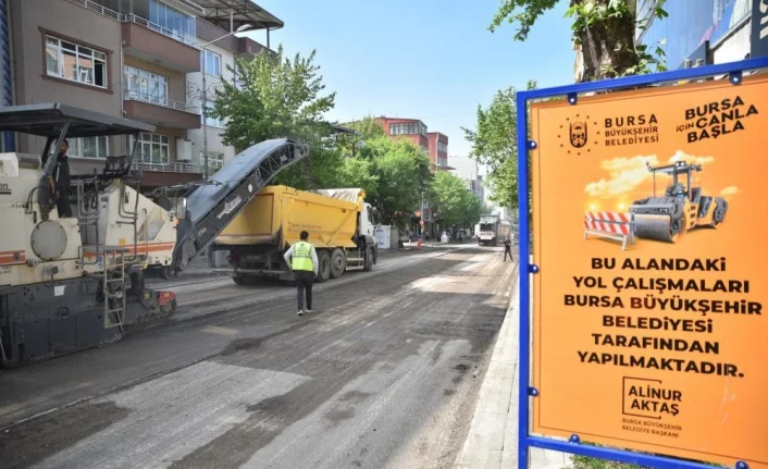 Bursa'da tam kapanmada asfalt seferberliği