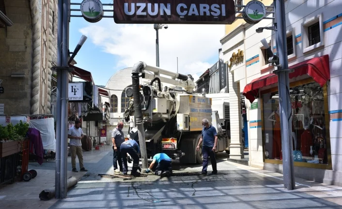 Bursa'da tarihi çarşıya Büyükşehir müdahalesi