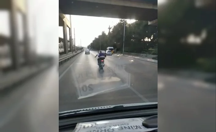 Bursa'da trafikte motosikletli jokey adayı!