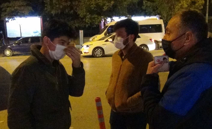 Bursa'da yasak yerde sigara içen gencin savunması pes dedirtti!