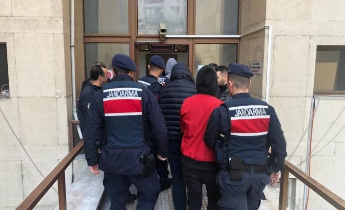 Bursa jandarmasından operasyon: 4 tutuklama