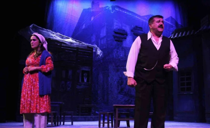 Bursa Uluslararası Balkan Ülkeleri Tiyatro Festivali devam ediyor