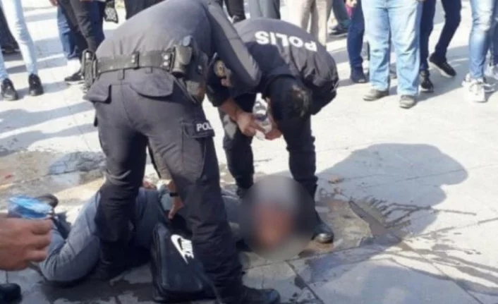 Bursa’da Kent Meydanı karıştı! Polise kafa attı