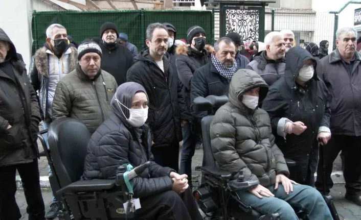 Bursa’da yönetici kaçtı, sitenin doğalgazı kesildi, 3 bin kişi soğukta kaldı