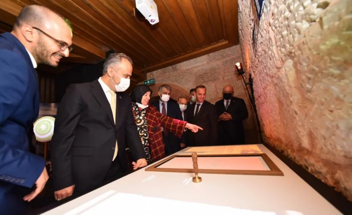 Bursa’nın 2300 yıllık zindanı sanata açıldı