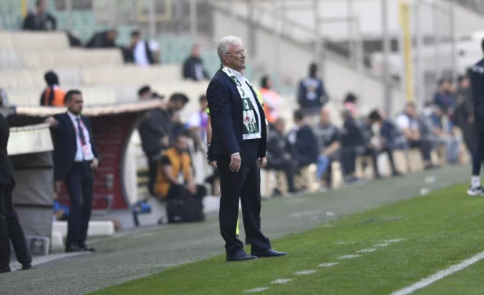 Bursaspor 2022'de dört teknik adamla çalıştı